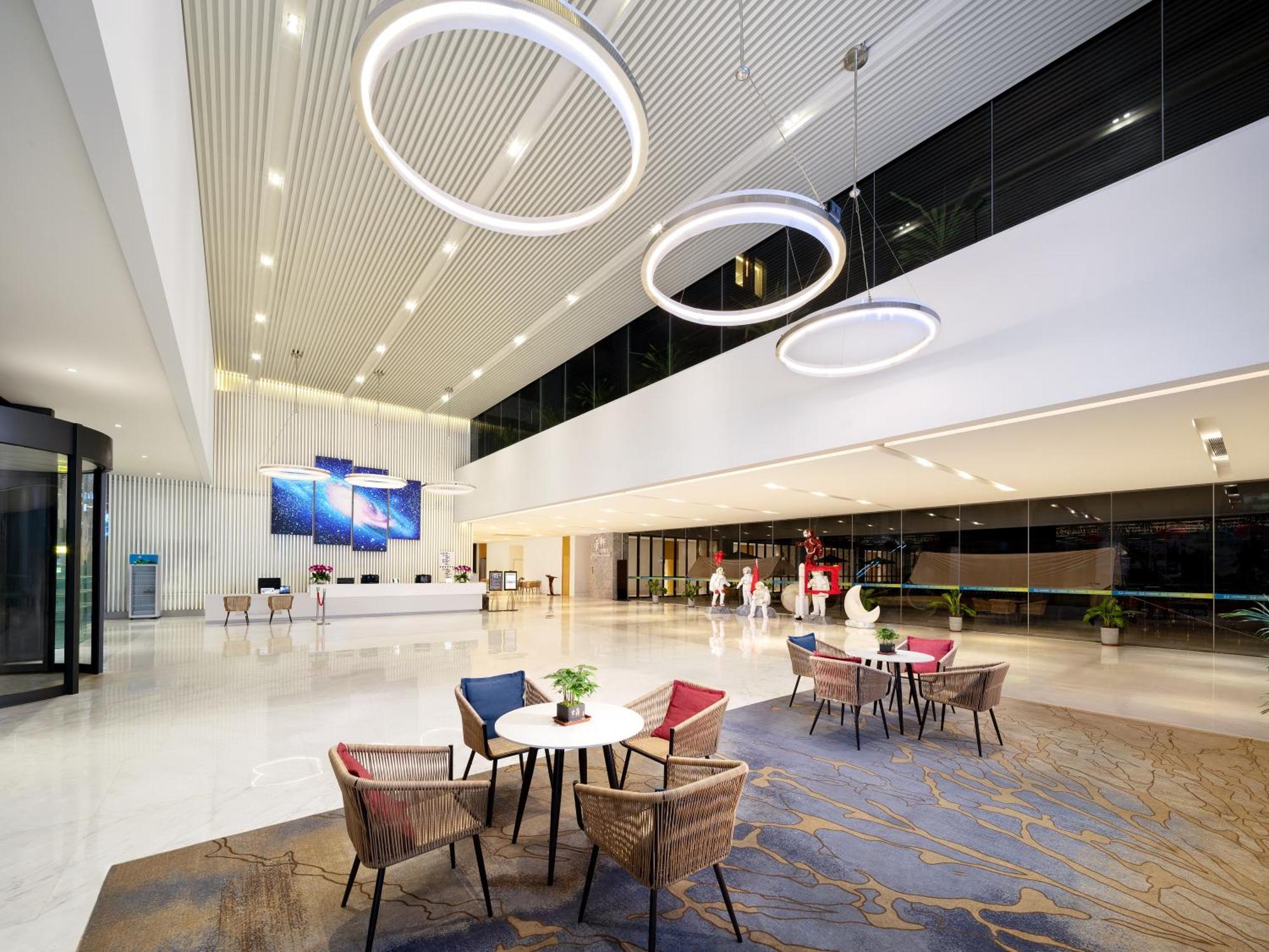 Sanya Phoenix Airport Hotel Экстерьер фото